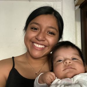 Meet your Posher, Ana